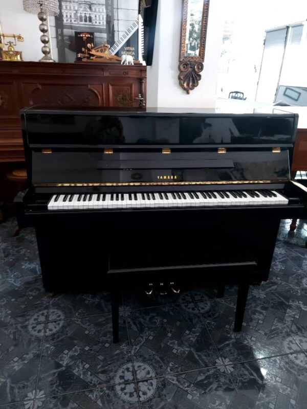 Piano Vertical Yamaha P2F color negro - Imagen 5