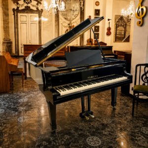 Piano de Cola Yamaha G2 piano de cola segunda mano Caracas